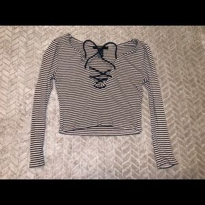 Women’s Cropped Long Sleeve